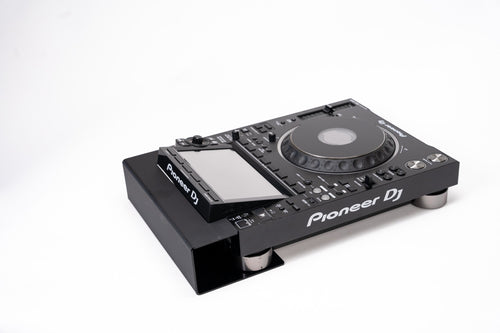 Pioneer CDJ-3000 with Zero Cable cable cover installed – rear connections hidden