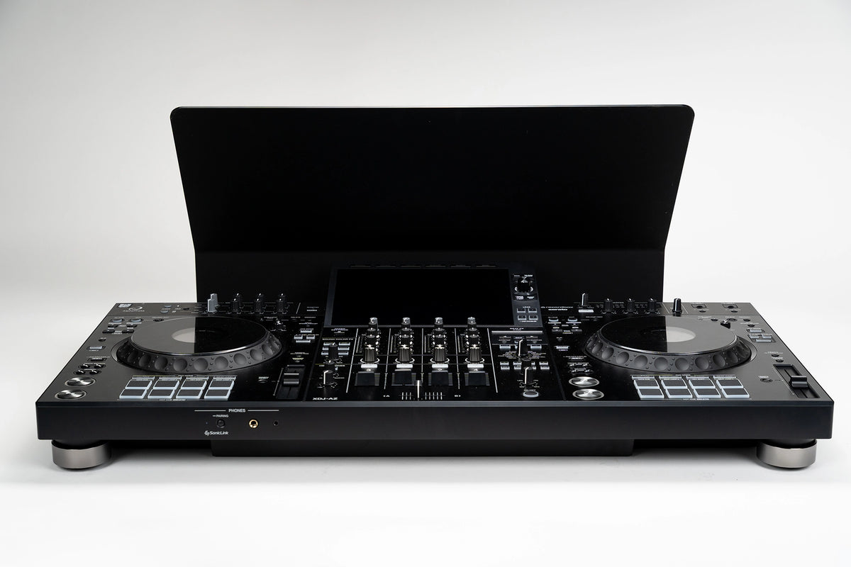 Zero Cable Sun Cover XXL sunshield behind the display of an AlphaTheta XDJ-AZ all-in-one DJ system